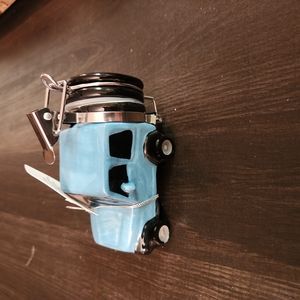 jeep blue porcelain for any spices. New in box